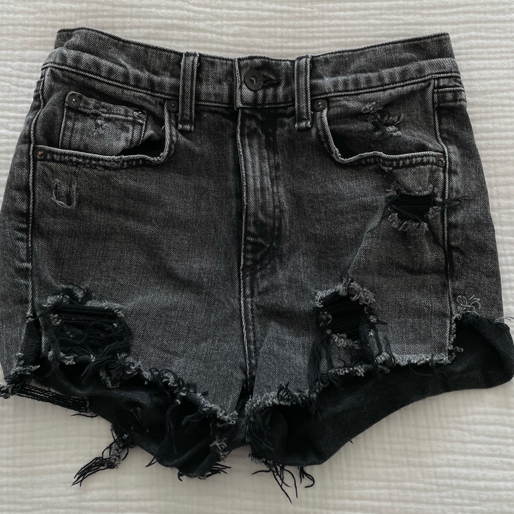 Nwot Rag & Bone Black Distressed Denim Shorts